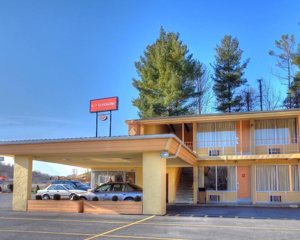 Econo Lodge Wytheville I-77 & I-81 Екстер'єр фото