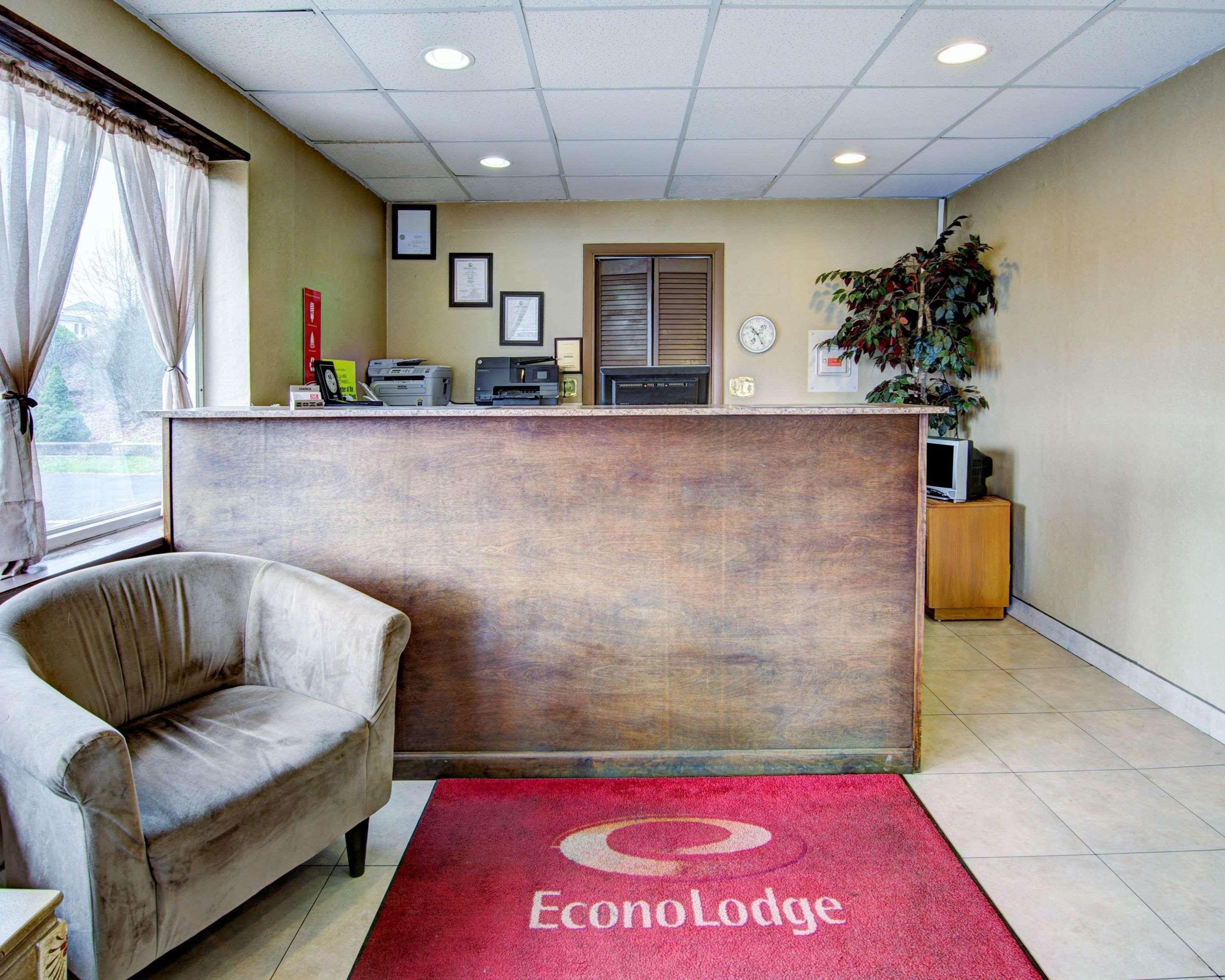 Econo Lodge Wytheville I-77 & I-81 Екстер'єр фото