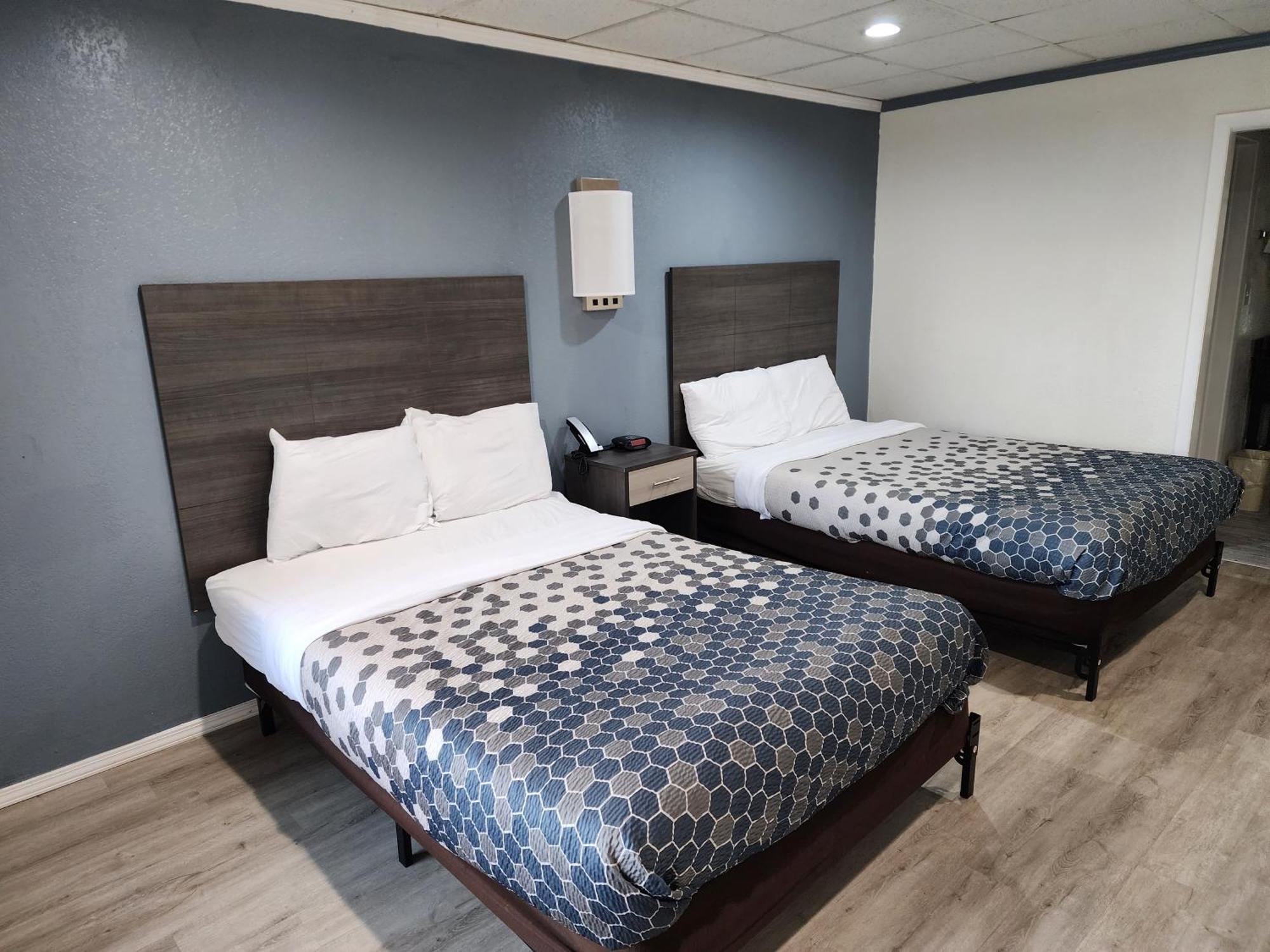 Econo Lodge Wytheville I-77 & I-81 Екстер'єр фото